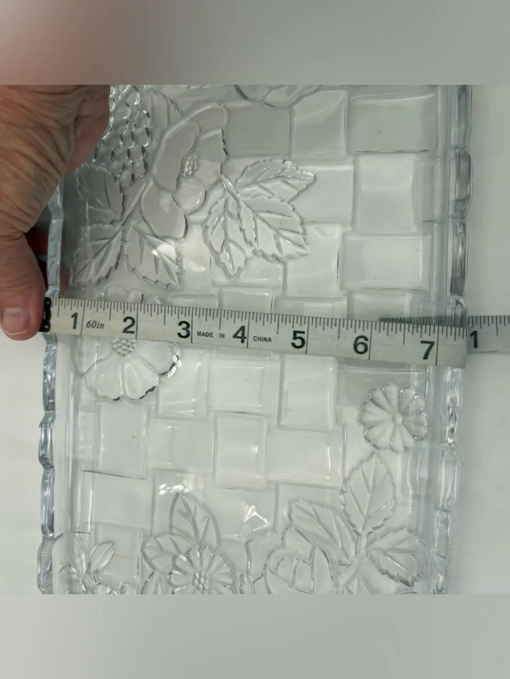 Gorgeous Clear Glass Snow Flower and Basket-Weave Rectangular Tray